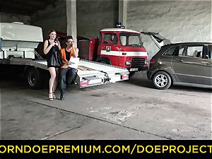 BROKEDOWN stunners - curvaceous ginger-haired romps truck driver
